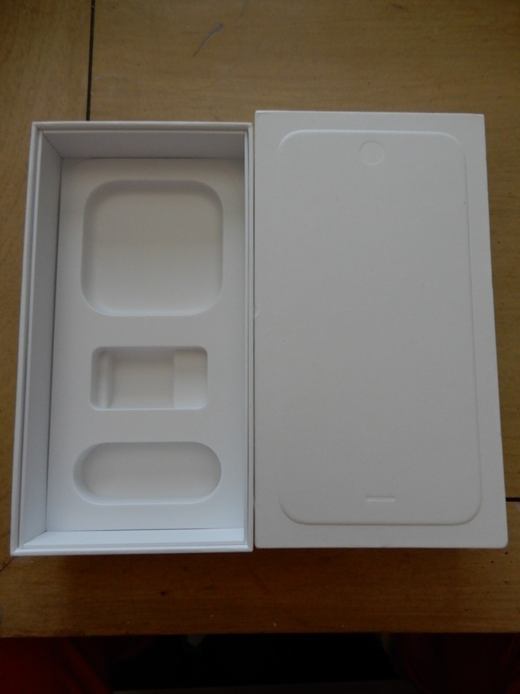 EMPTY BOX ONLY Apple iPhone XR BLUE 128Gb Box