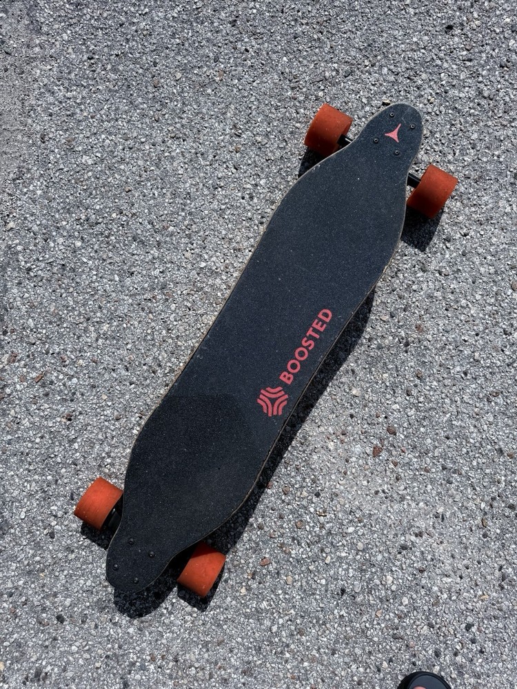 Boosted Board V2 Dual Motor Extended Range Electric Longboard