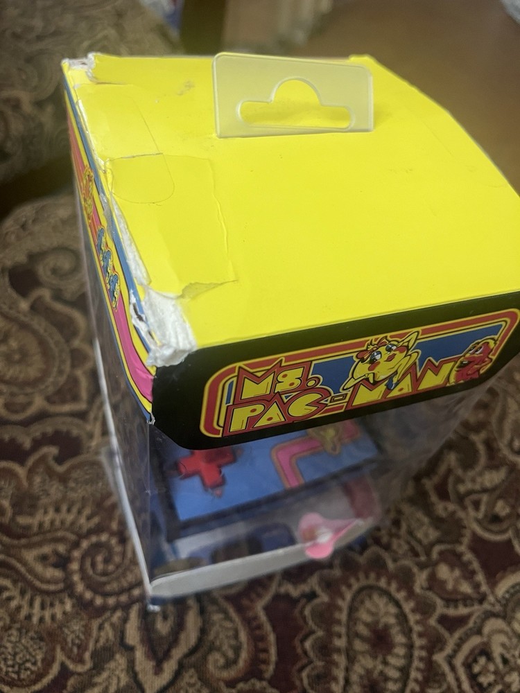 Arcade Ms. Pac-Man Micro Player Pro Portable Retro Arcade