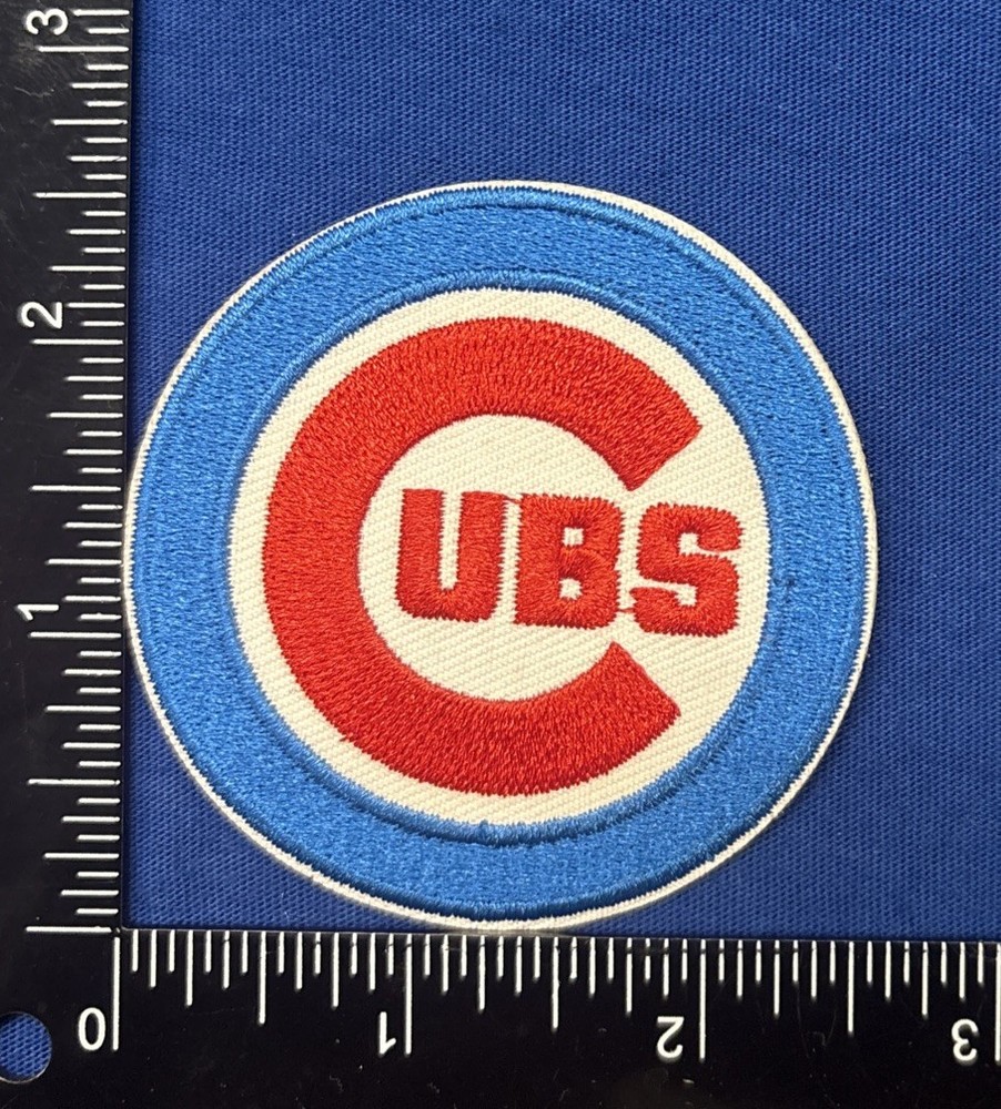 CHICAGO CUBS MLB BASEBALL IRON ON EMBROIDERED PATCH