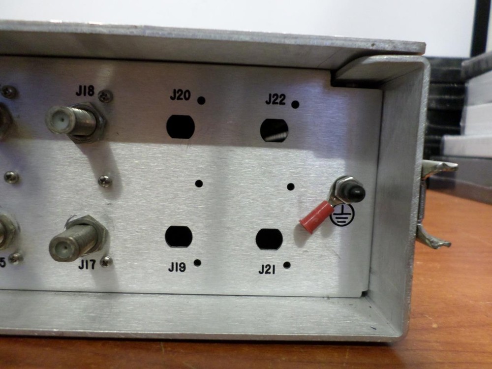 MaxTech PS-1000/7/9 Block Down Converter