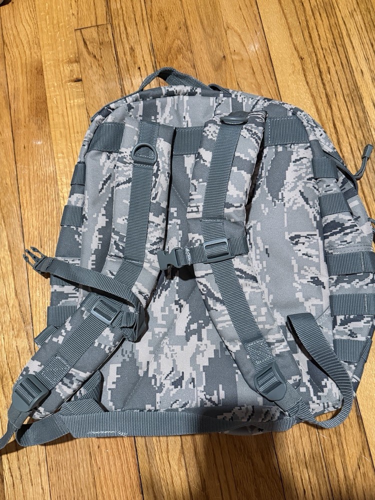 TACTICAL MILITARY CAMO BACKPACK NEW