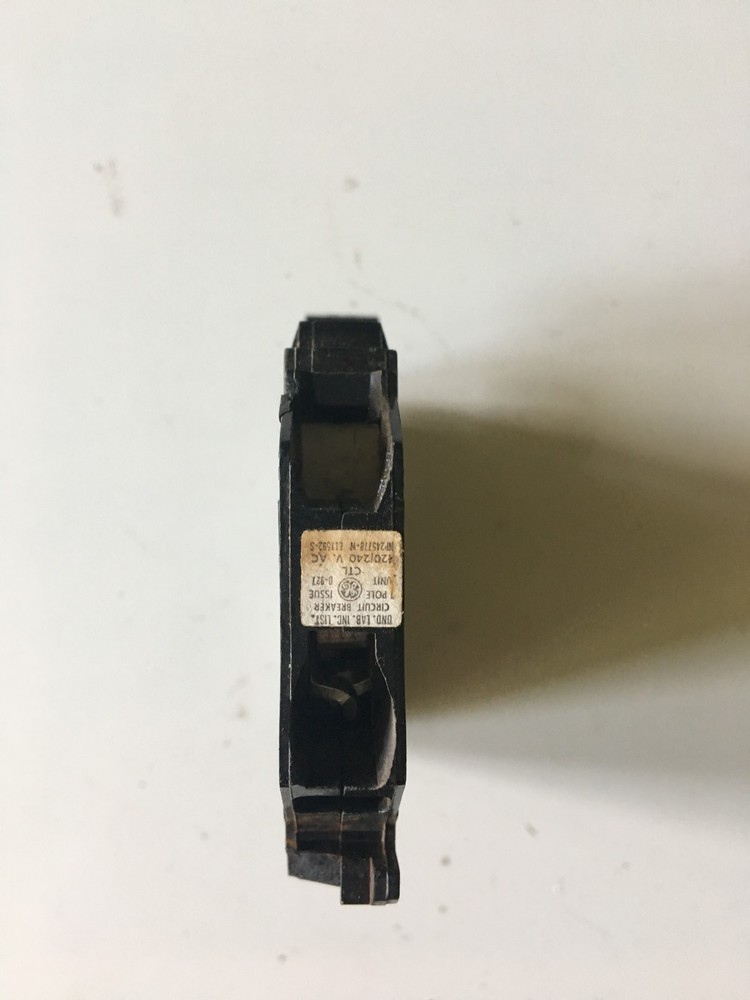 General Electric 20-Amp Single-Pole Thin Breaker