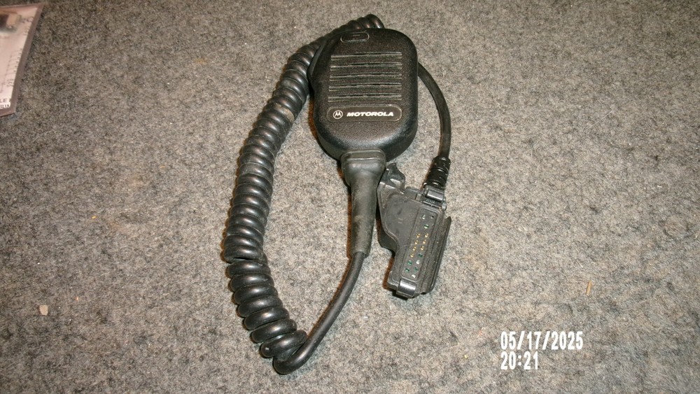 Motorola Microphone Model NMN6193B remote speaker Mic