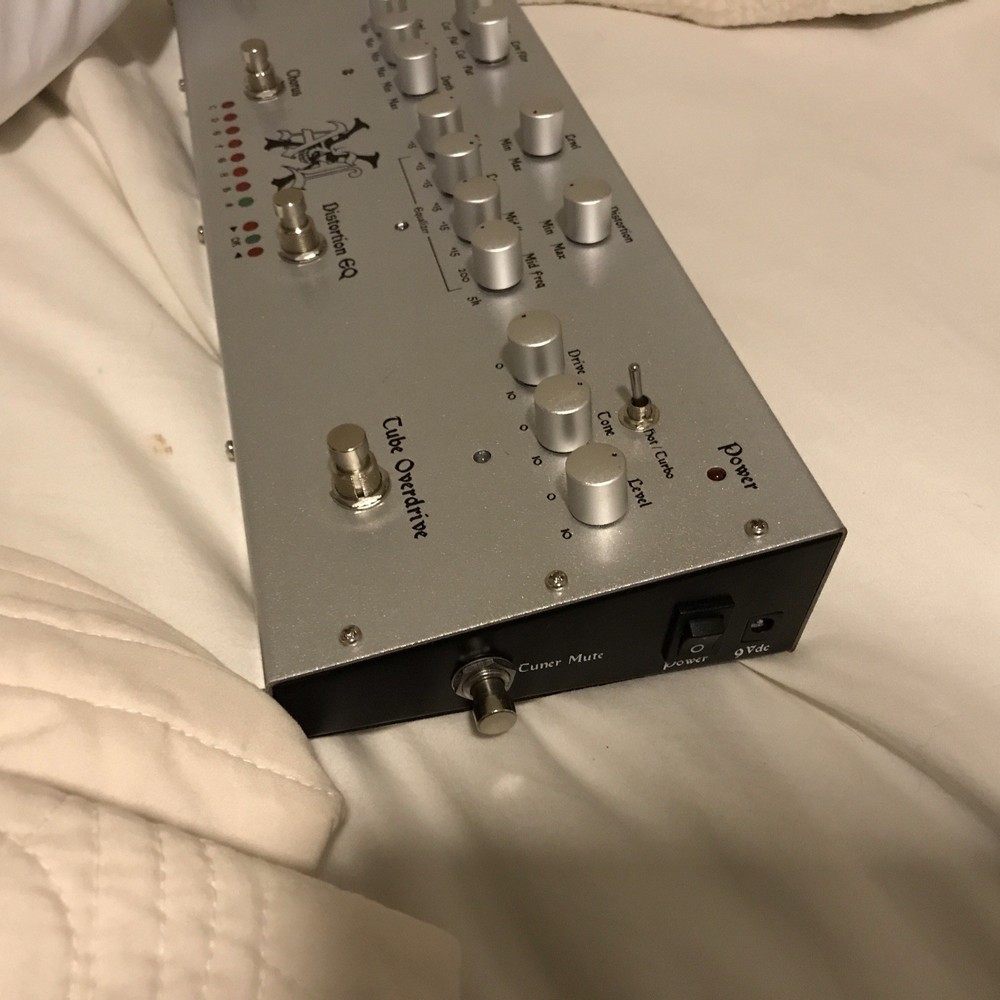 AXL FX-RAP-5 Multi Effect Unit Analog Delay Chorus Distortion EQ Overdrive Tune