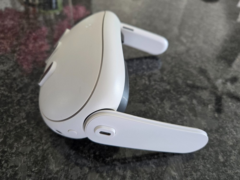 META QUEST 3 512GB HEADSET R15