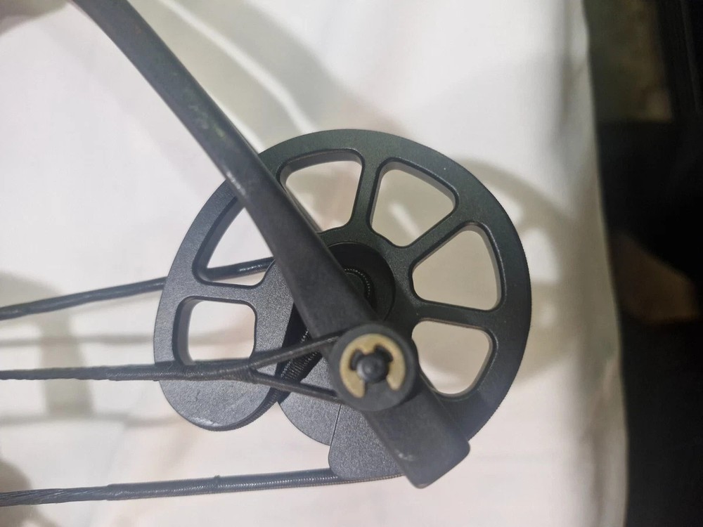 Barnett XP390 Crossbow /crank cocking device (2157)