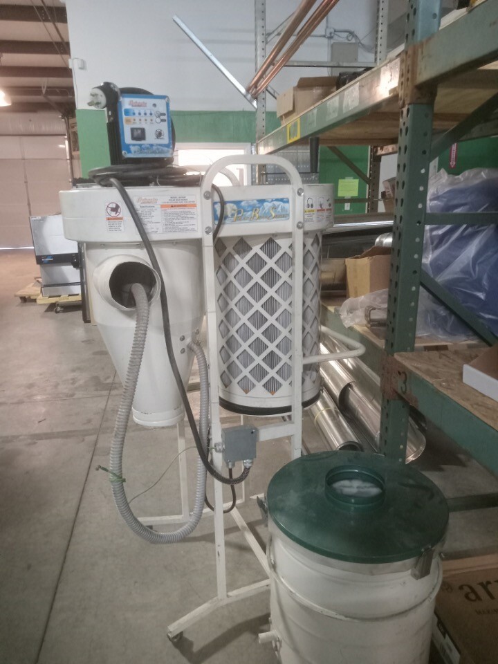 Grizzly Cyclone Dust Collection System- Good Condition