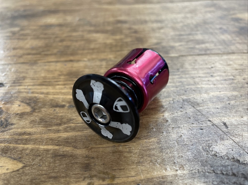 Leader Bikes Compression Plug