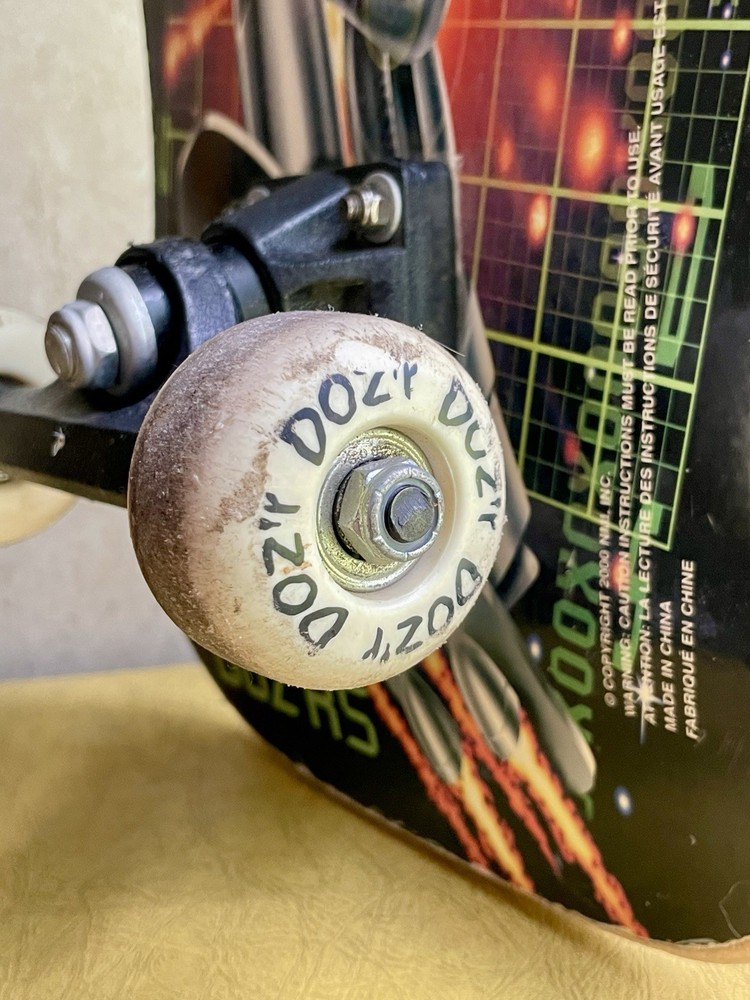 Eric Nash Dozr 18in Short Board