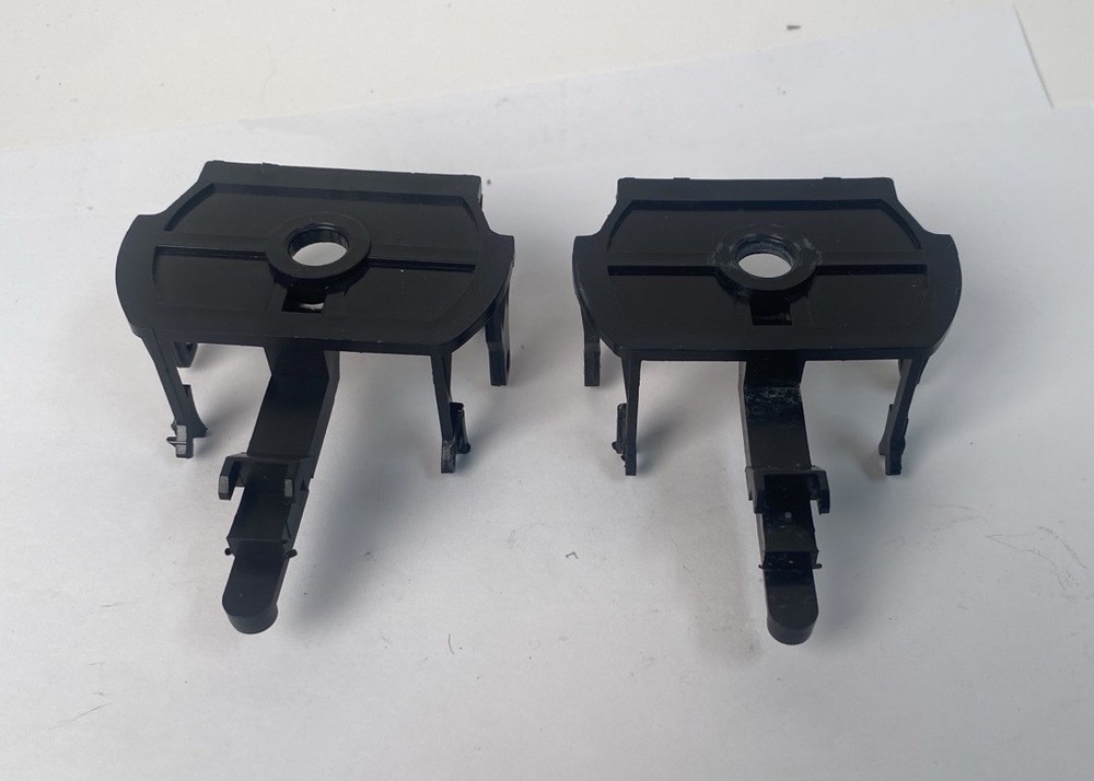 LGB Plastic Coach Truck Frames (2 Pieces)