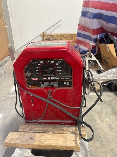 Lincoln Electric Stick Welder AC 225
