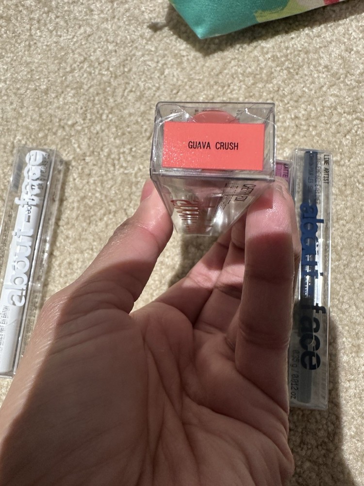 About Face 5 Piece Bundle ( Includes Lip/eye Liner And Eyeshadow )
