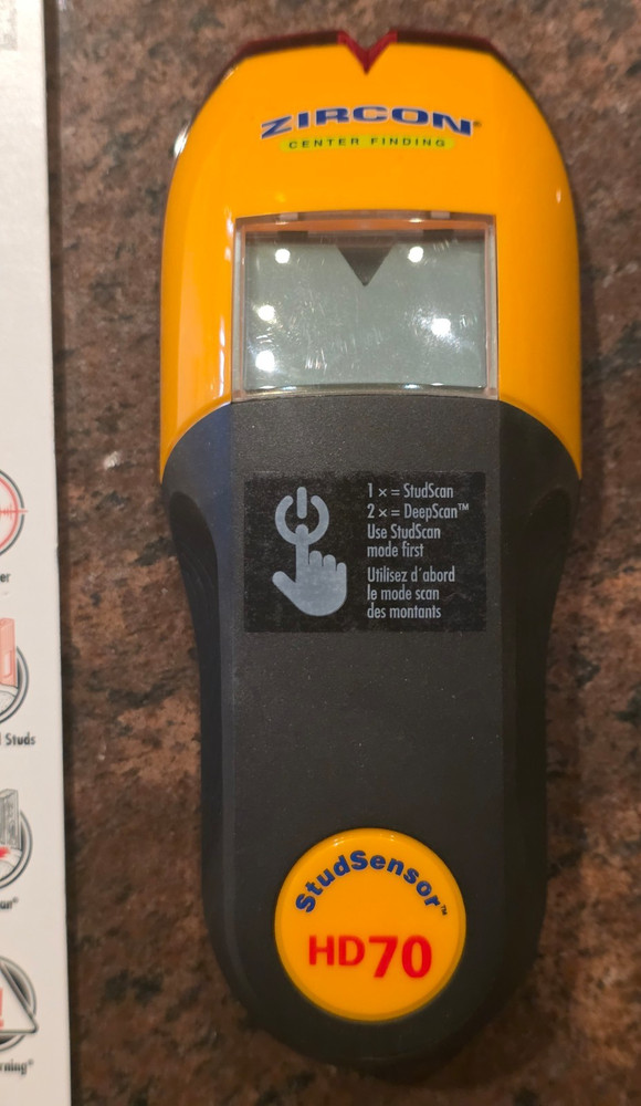 Zircon StudSensor HD70 Stud Finder with Center Detection