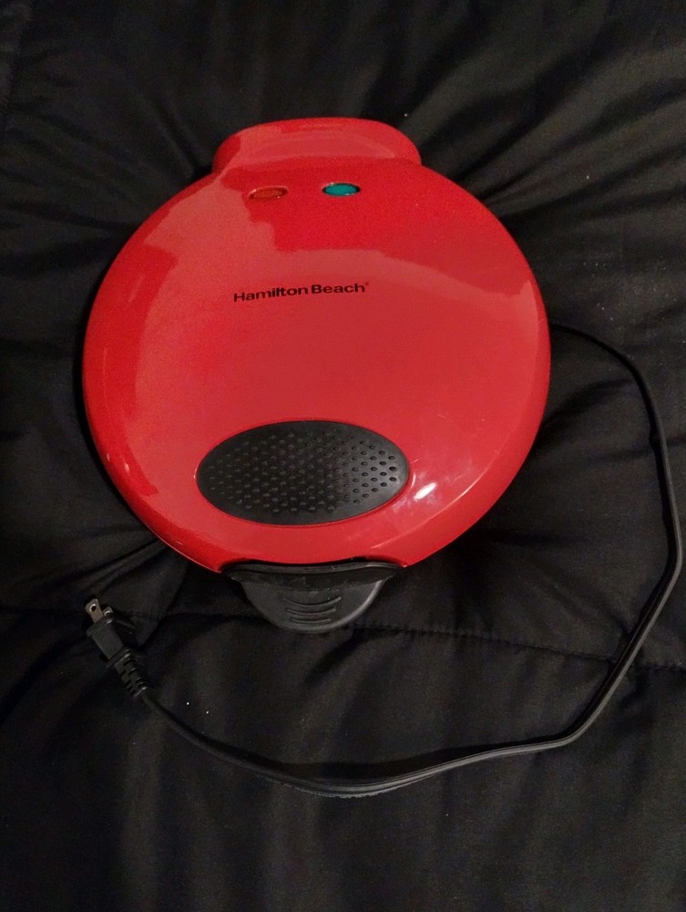 Hamilton Beach Quesadilla Maker 25409 Red Electric 6 Slice Nonstick Tested Works
