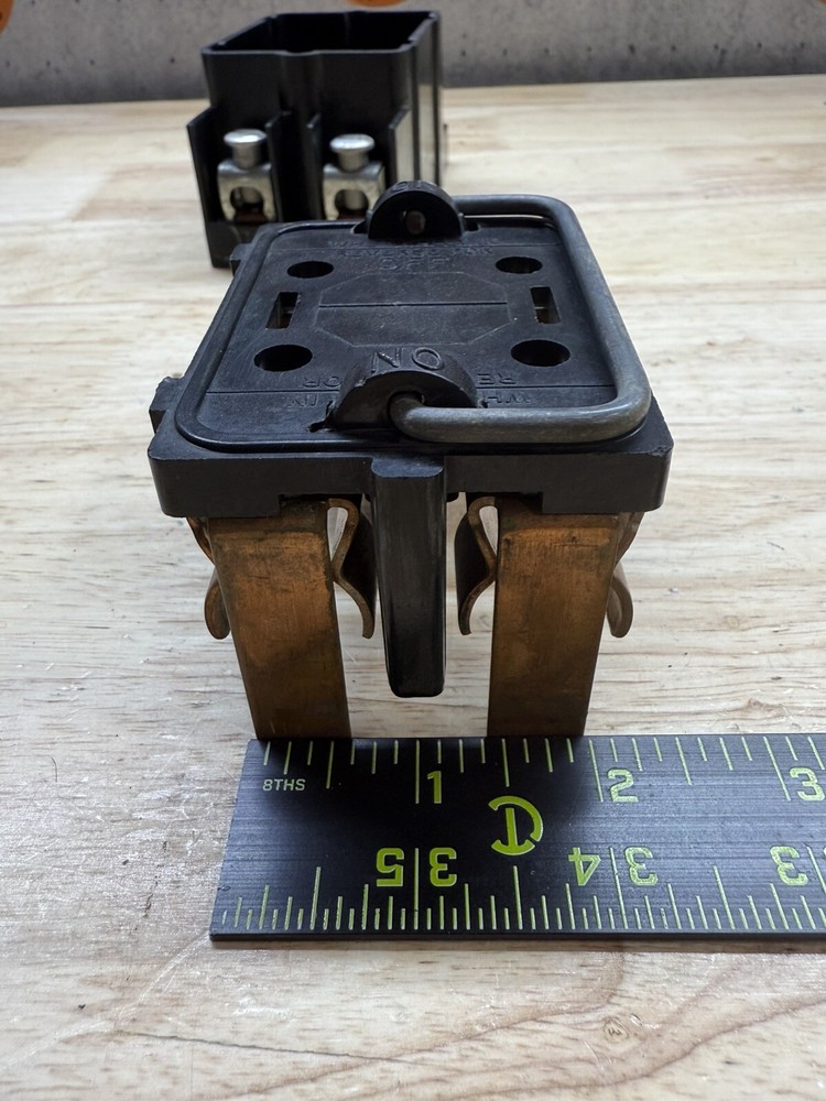 Murray Pull Out Disconnect Switch Cat# 4200 60 Amp Single Phase 240v Complete