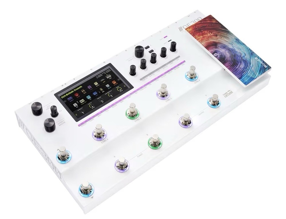 Mooer GE300 Multi-Effects Guitar Processor AMP Modeler Looper White, Open box