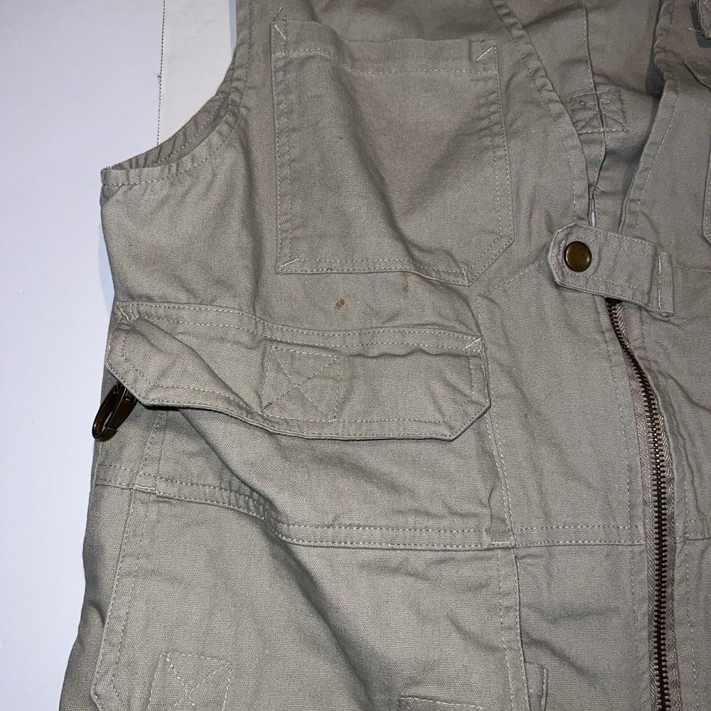 U.S. Spec Tactical Tan Multi Pocket All-Weather Vest Medium