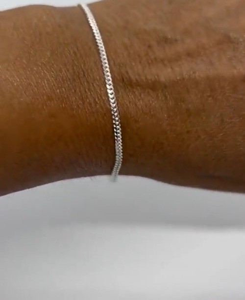 925 Sterling Silver 9” 2mm Curb Link Bracelet
