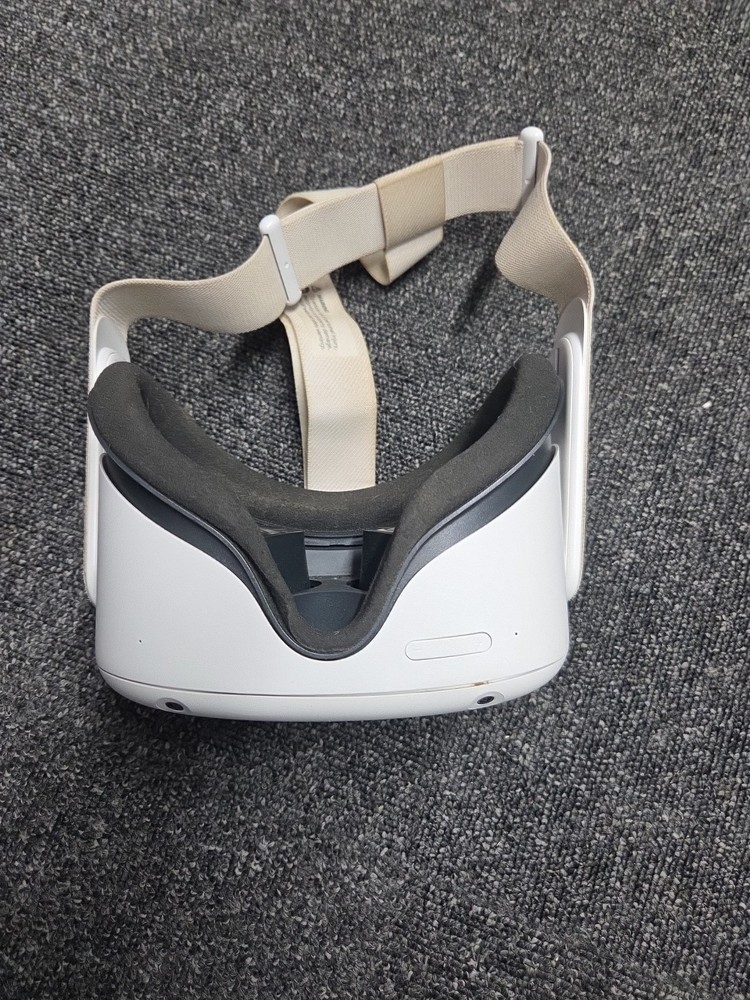 Oculus Meta Quest 2 VR Replacement Headset Only 128GB