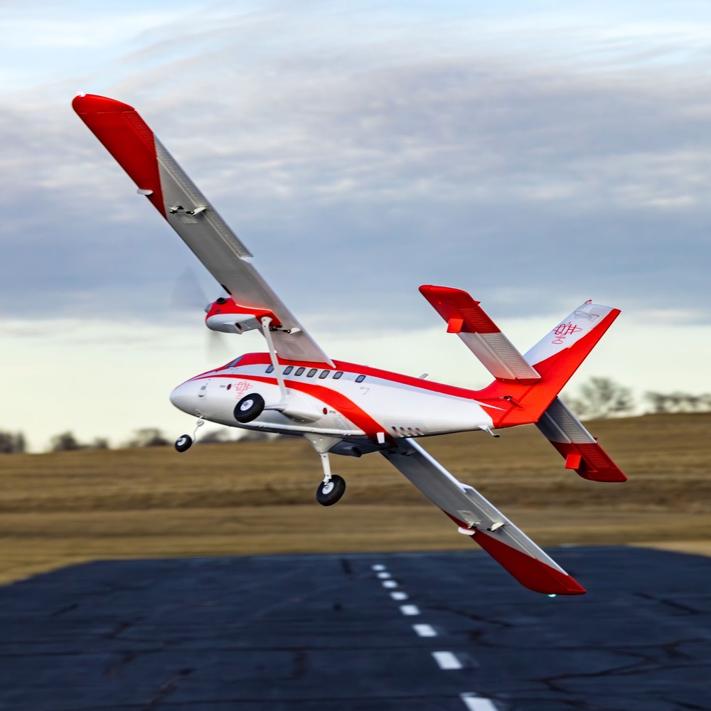 E-flite DHC-6 Twin Otter 1.4m BNF Basic with AS3X+ and SAFE Select EFL32050 RC