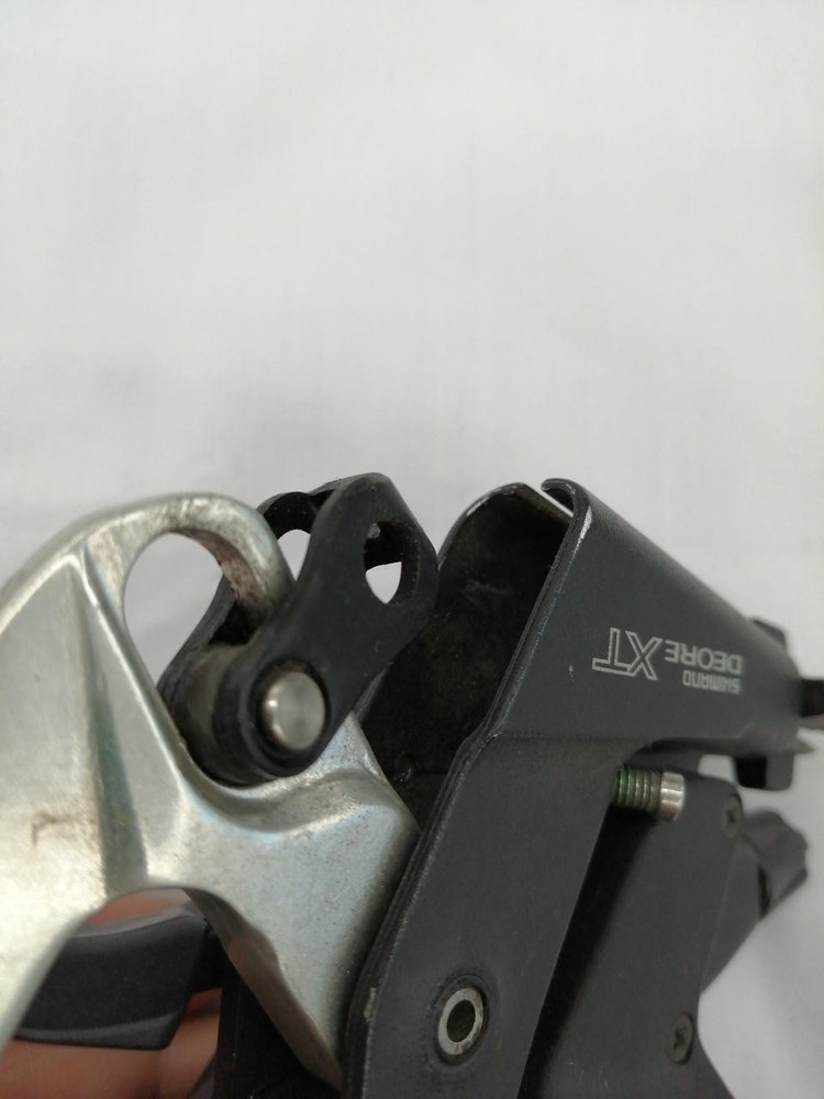 ST-M739 front and rear shifters