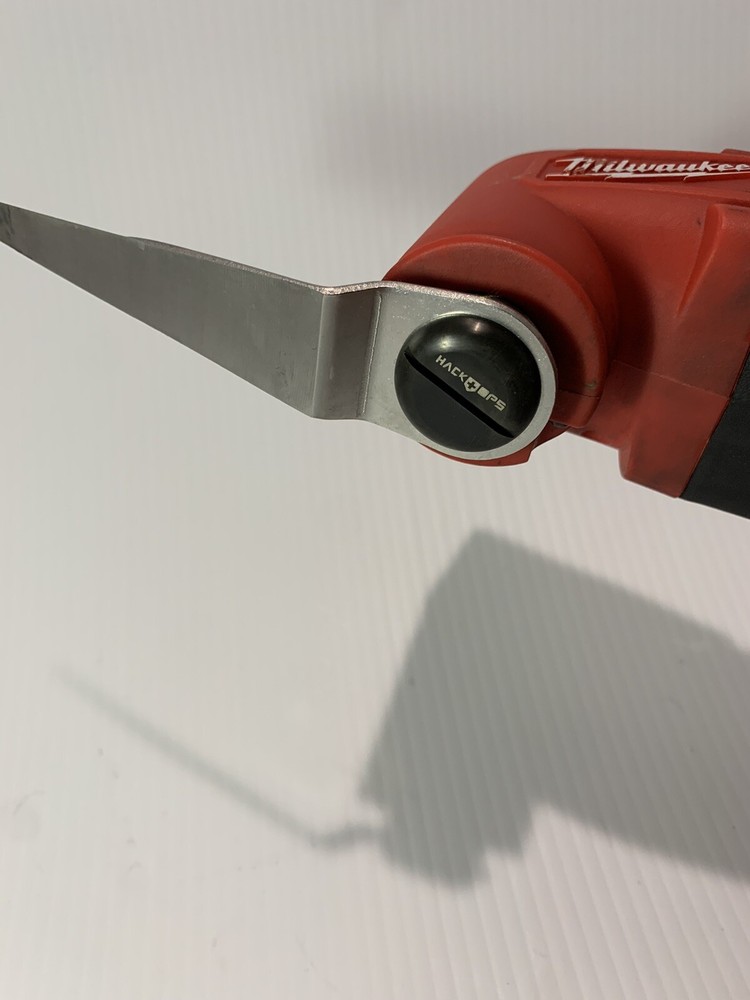 HackOPS™ M18 M12 Blade Lock Screw | Windshield Removal Blades Multi Tool Adapter