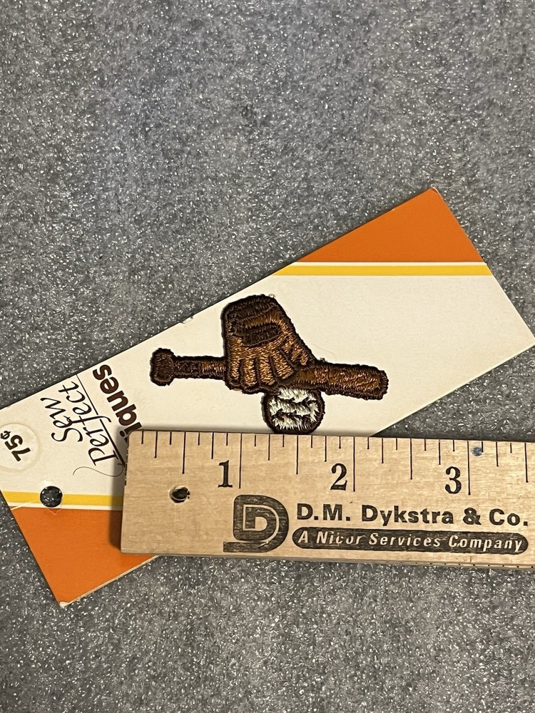 Appliques Baseball, Mitt And Bat