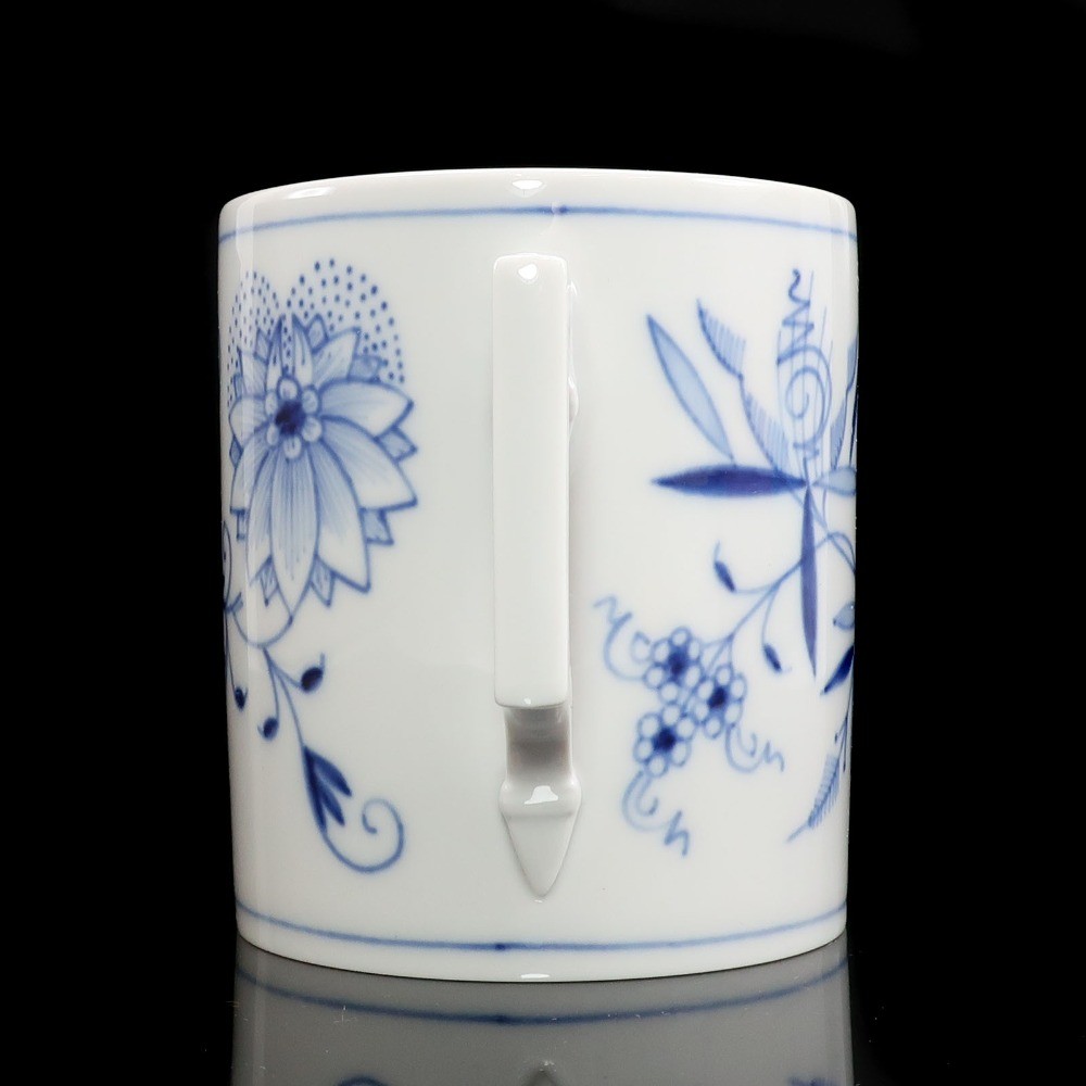 Meissen Blue Onion mug (1 cup) Tableware Porcelain _