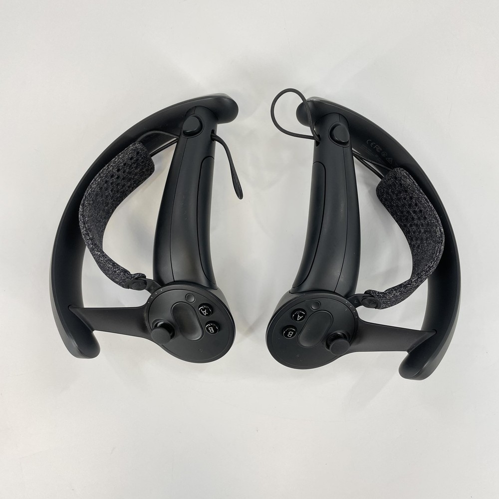 Valve Index VR Headset w/ 2 Base Stations/Controllers/Power Cord - Good