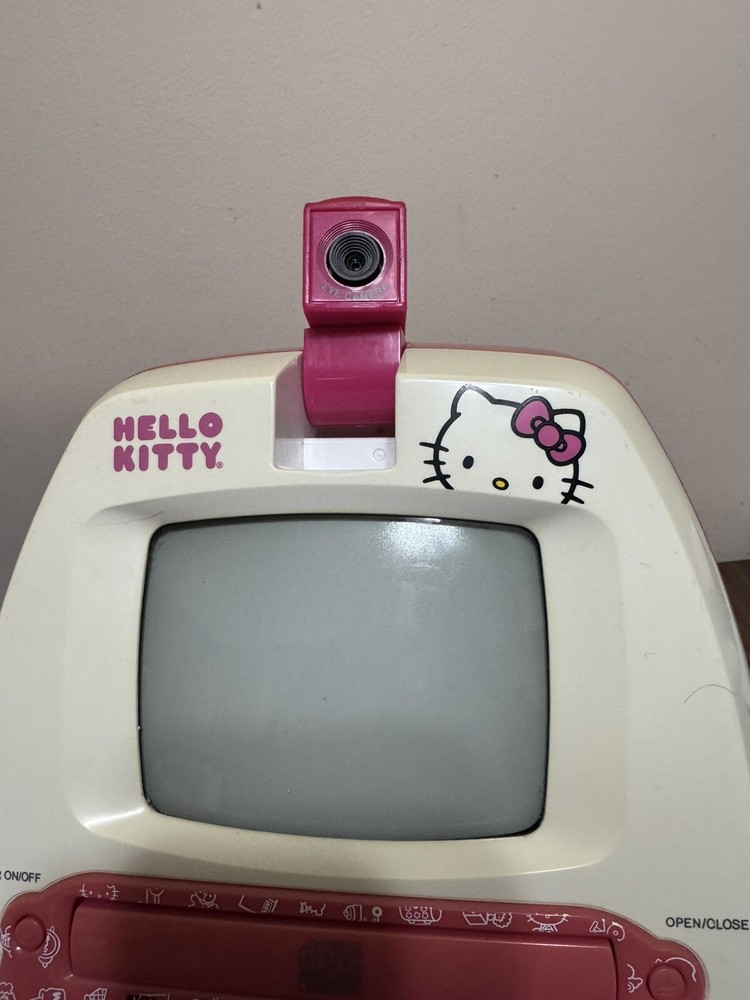 Hello Kitty CD Karaoke System With Screen