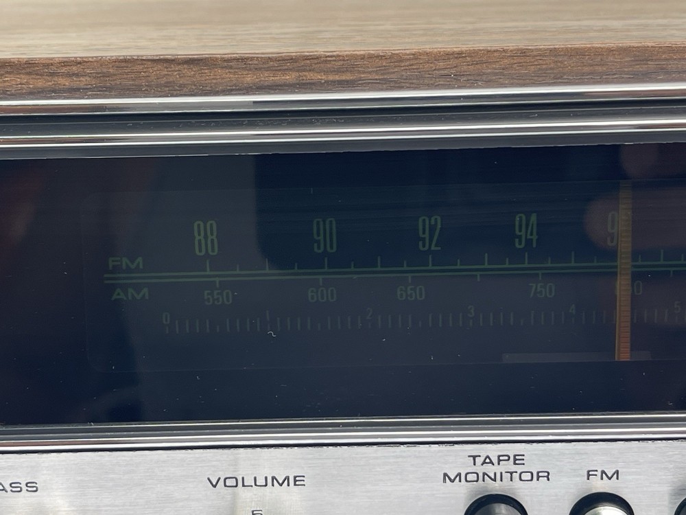 SYLVANIA CR-2742 Stereo Receiver