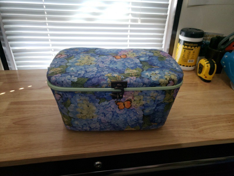 Sewing Basket Printed Fabric Covered Padded Box W/ Handle & Hook Sewing Storage