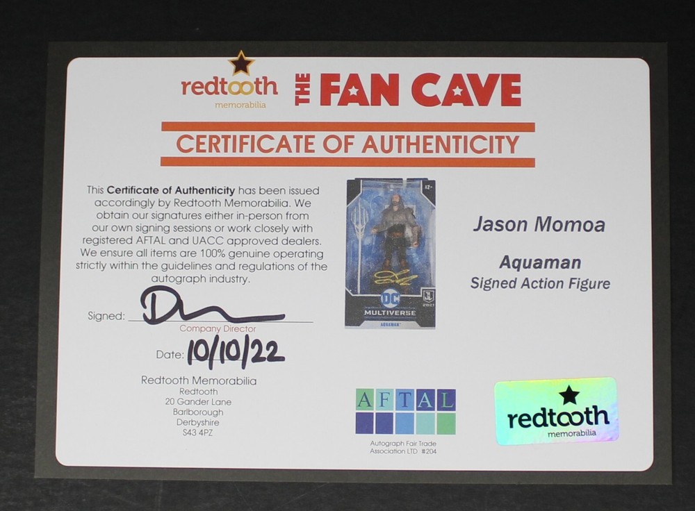 DC MULTIVERSE, Aquaman FIGURE - JASON MOMOA Signed, Redtooth certified