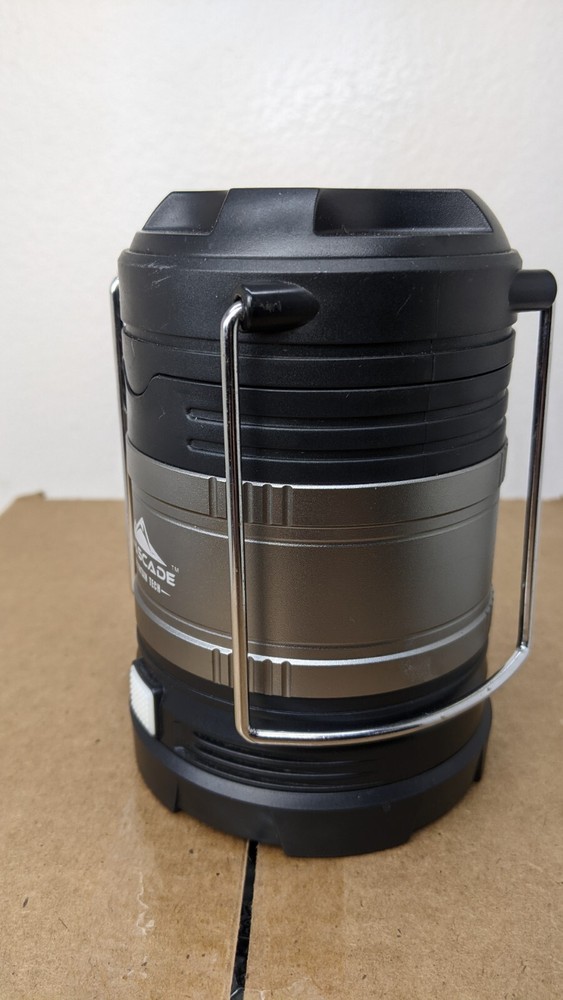 Cascade Mountain Tech Collapsible LED Lantern Pre-owned Good Working Condition