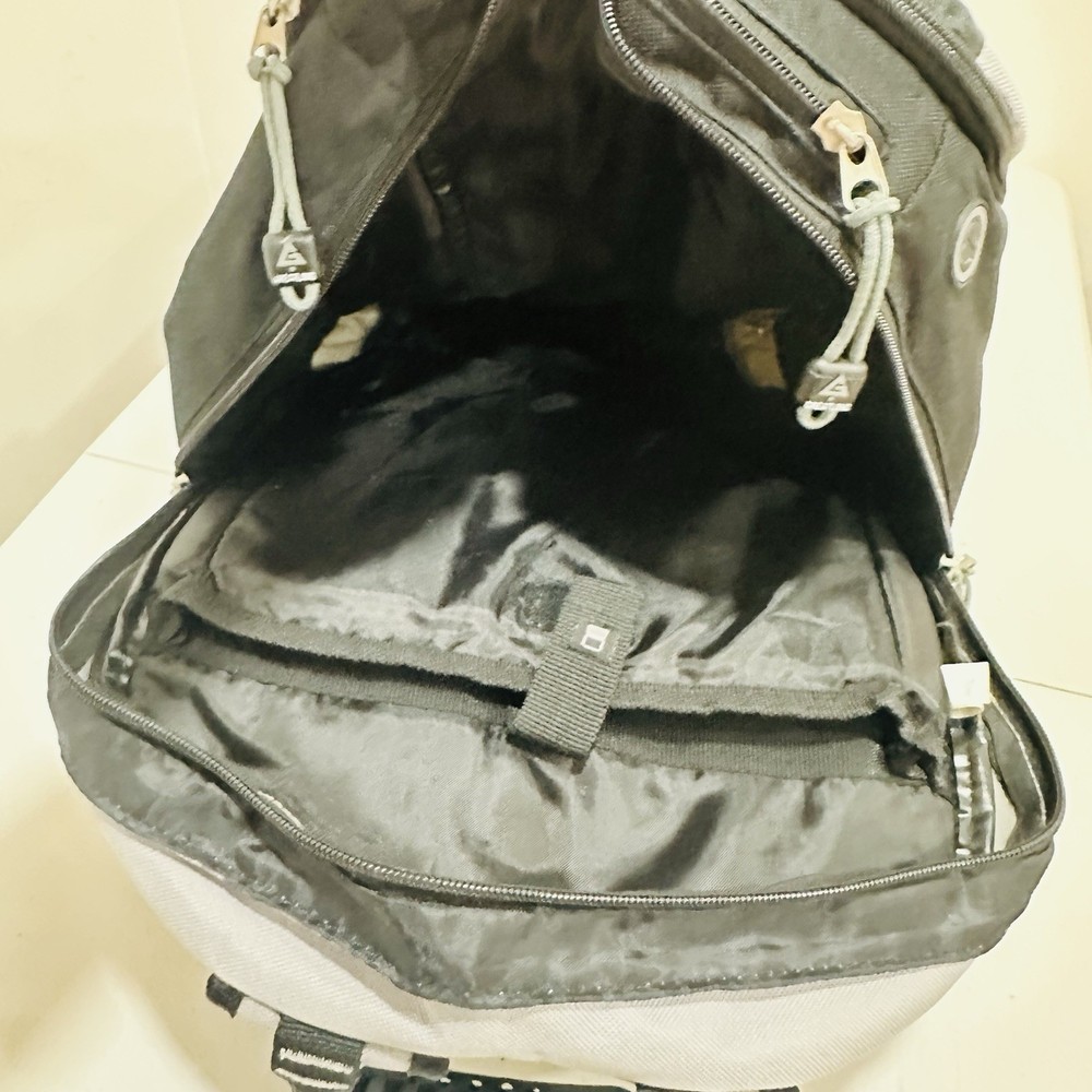 Vintage GreatLand Black Grey Camping Hiking Backpack Outdoors EUC