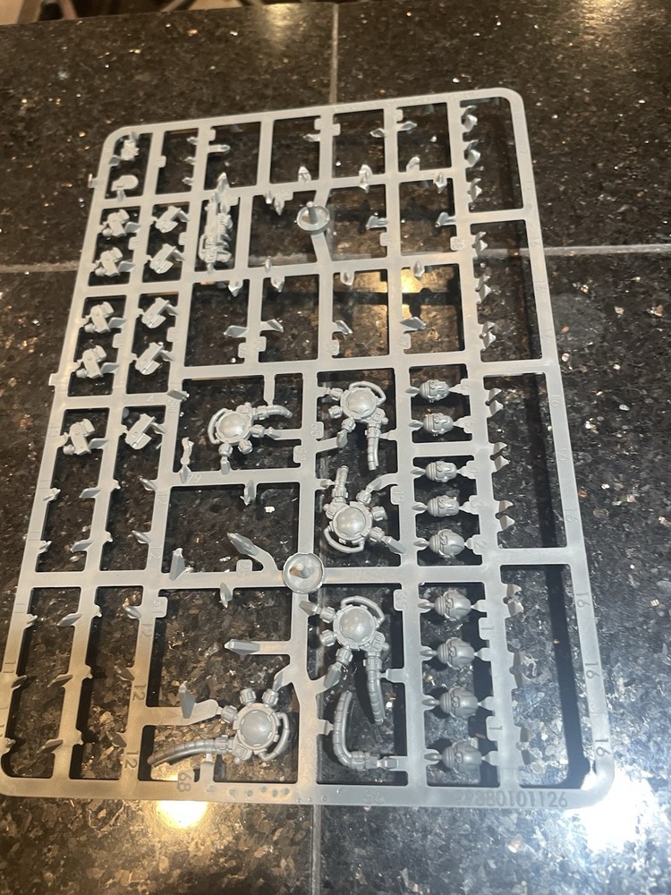 Warhammer 40 K He’ll blaster bits. S2