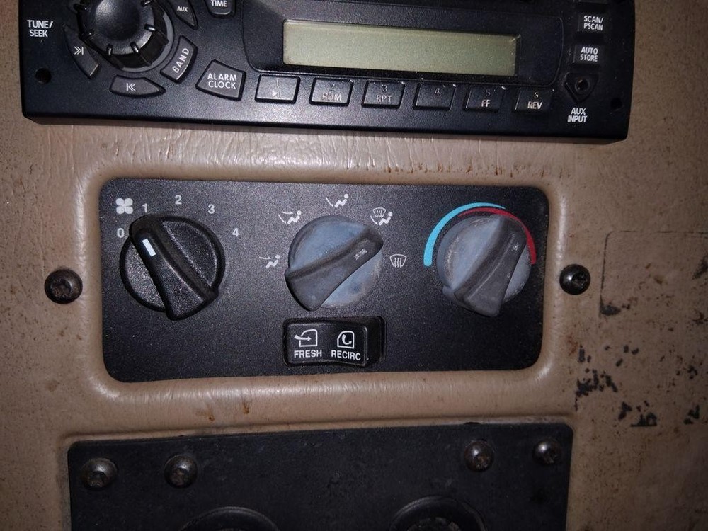 Replaces 2009 PETERBILT 335 TEMPERATURE CONTROL ,  MD