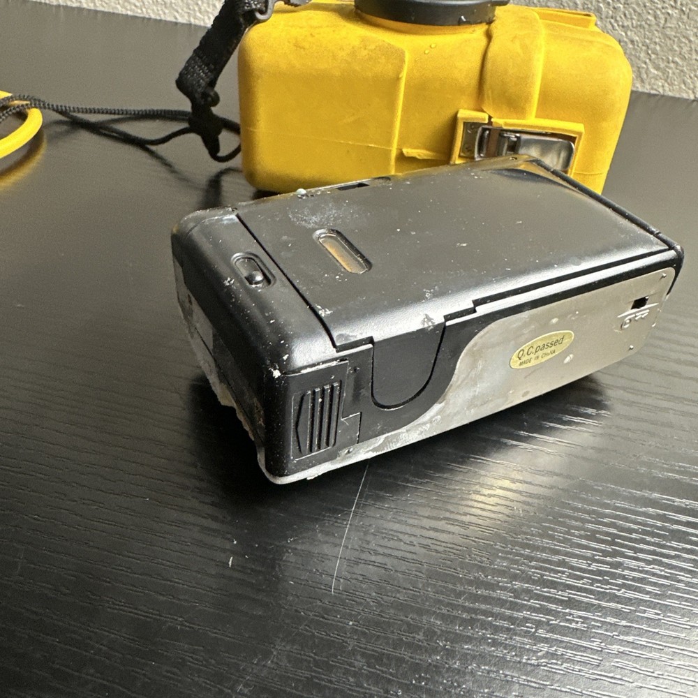 Sealife Reefmaster Underwater Camera 35mm Waterproof -Untested