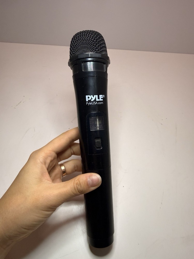Pyle UHF Wireless Handheld Microphone – Tested, Works. (B5)