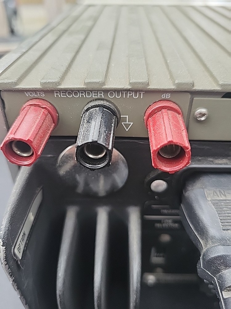 Hp 3403A True RMSZ Voltmeter Powers On