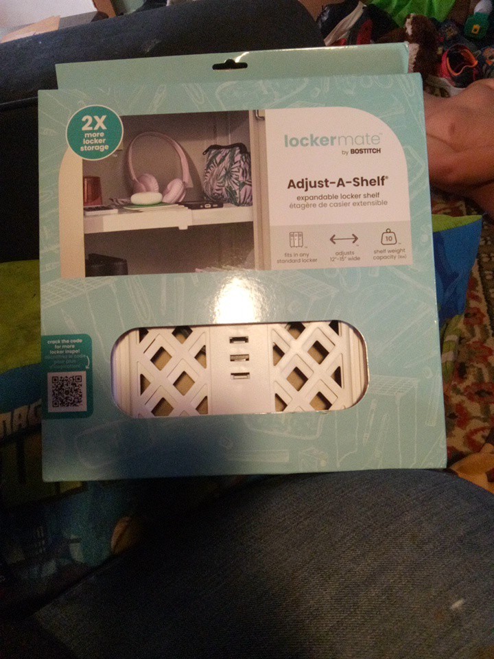 Lockermate  adjust A shelf. Dwk