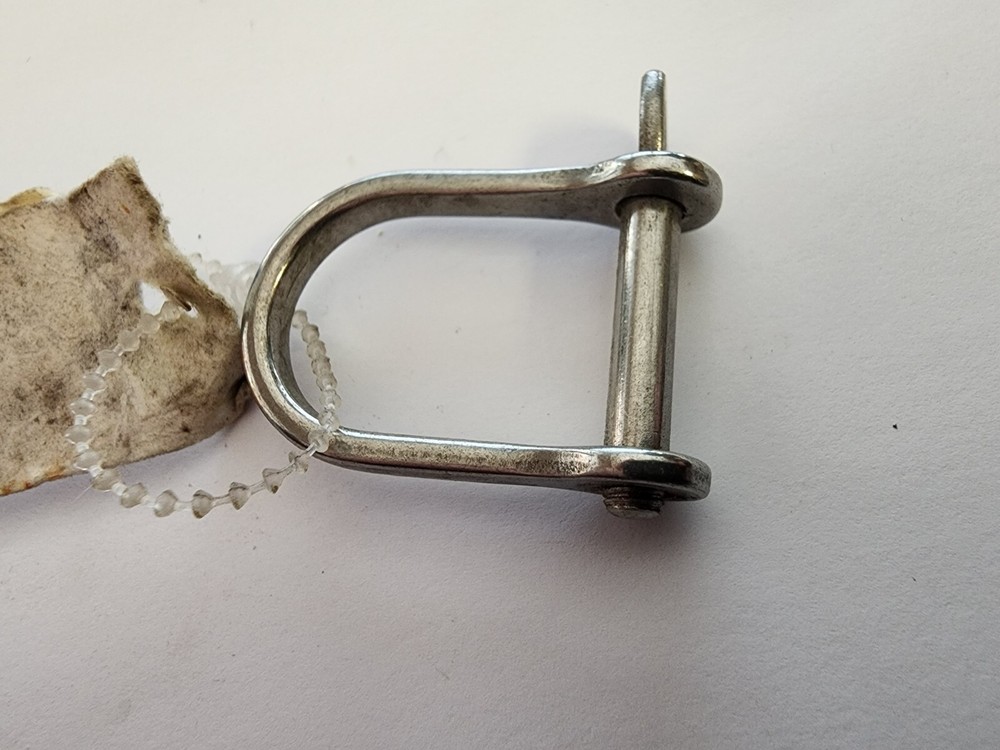 Ronstan #RF1852 Standard D Shackle 3/16" Pin