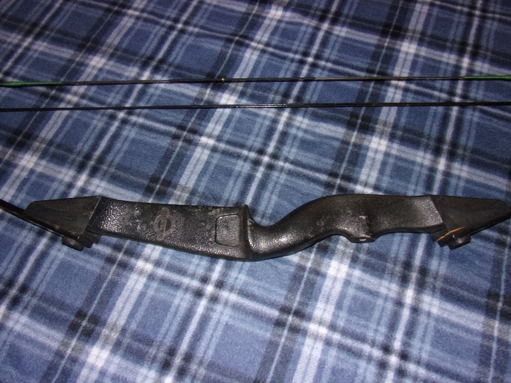 Bear Mini Magnum Youth Compound Bow