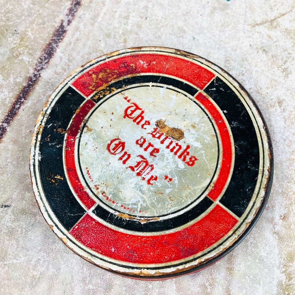 vtg the drinks are on me button