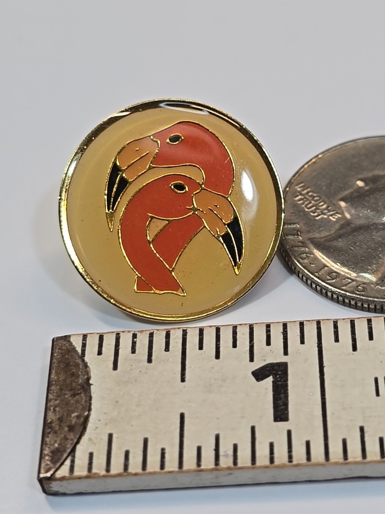 Flamingo Heads Lapel Pin Intertwined Necks