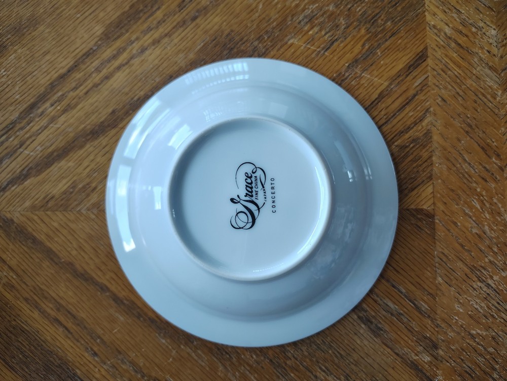Grace Fine China Concerto 7 Piece Place Setting
