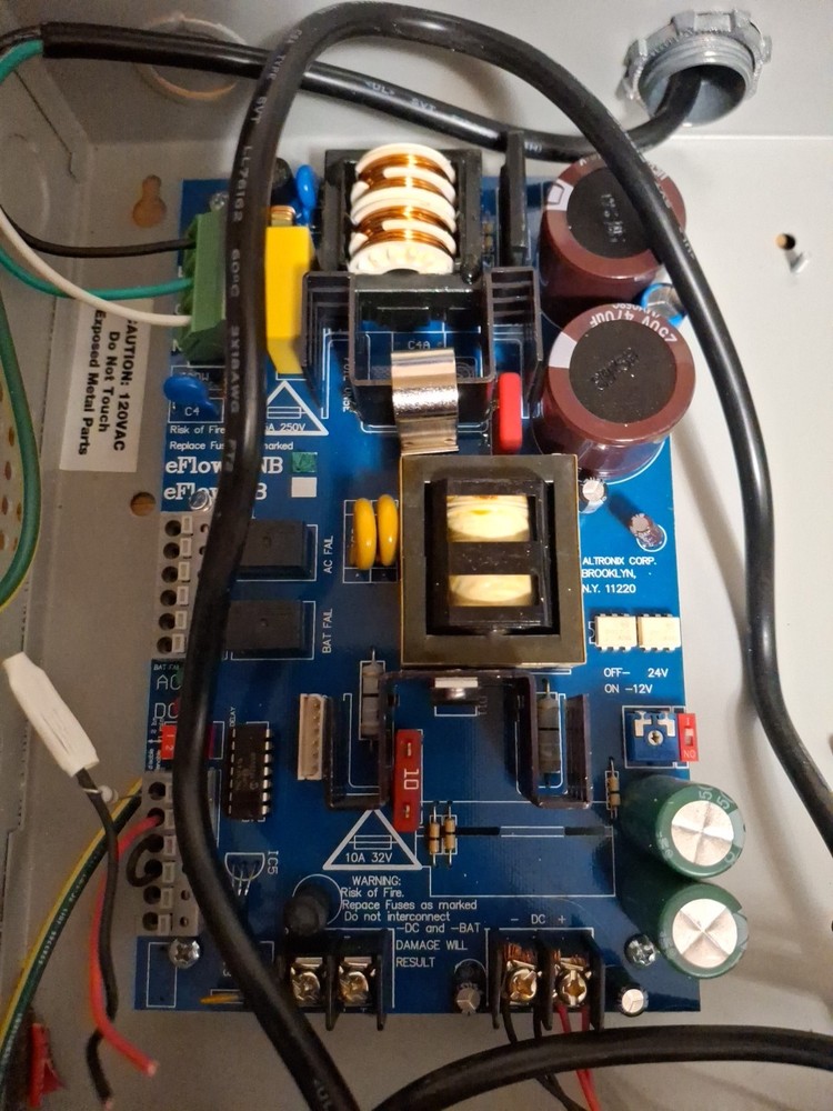 Altronix EFLOW6N Power Supply