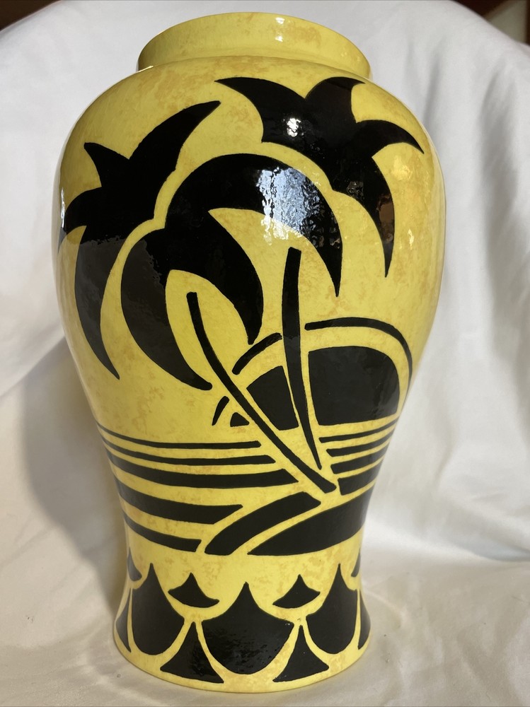beach palm tree Ocean pottery vase