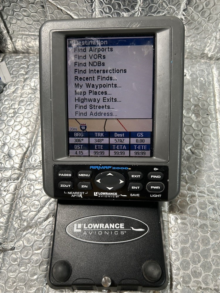 Lowrance Avionics AIRMAP 2000c GPS - READ